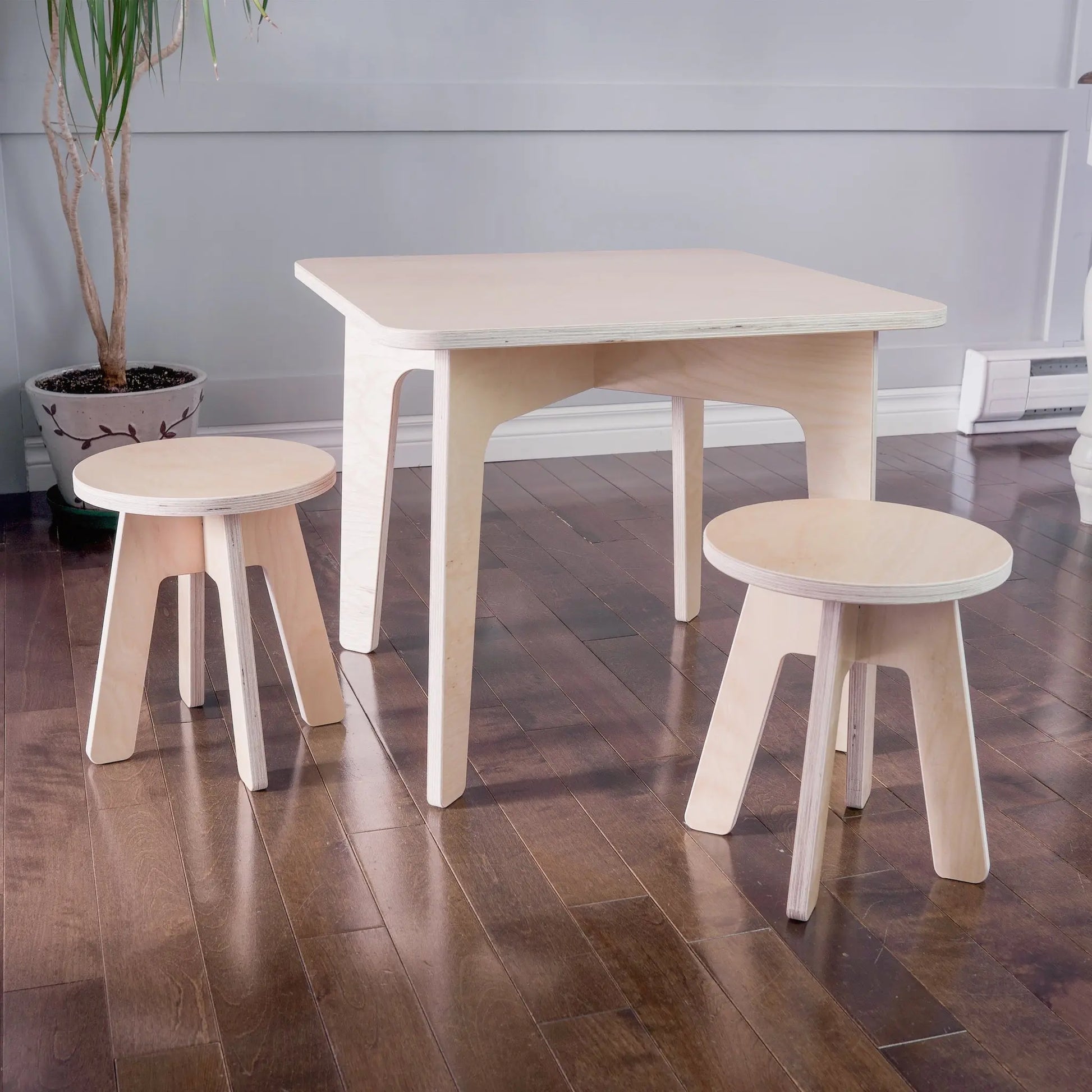 Ensemble de table de jeu tabourets bois pour enfant Bois Concept SC | Woodworking and furniture